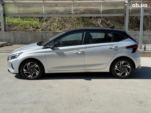 Hyundai i20 2020 серый - фото 10