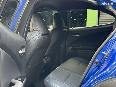 Lexus UX 2020 - фото 19