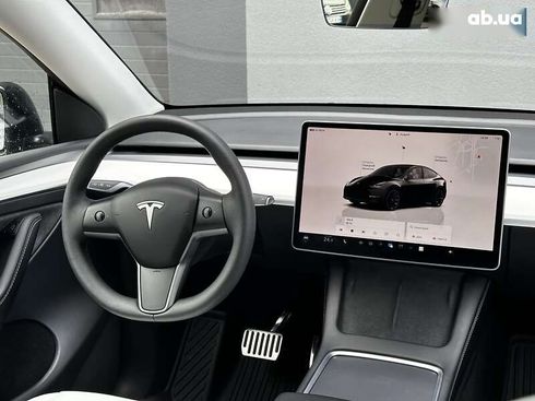 Tesla Model Y 2023 - фото 17