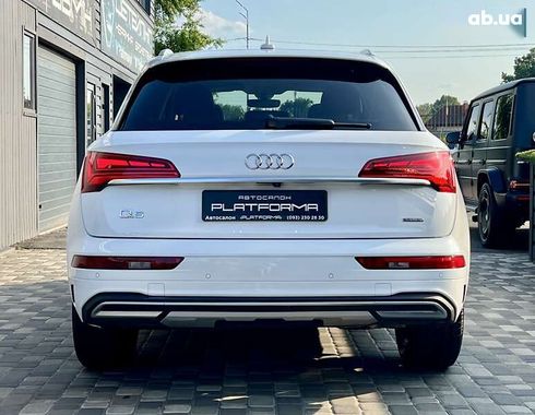 Audi Q5 2021 - фото 9