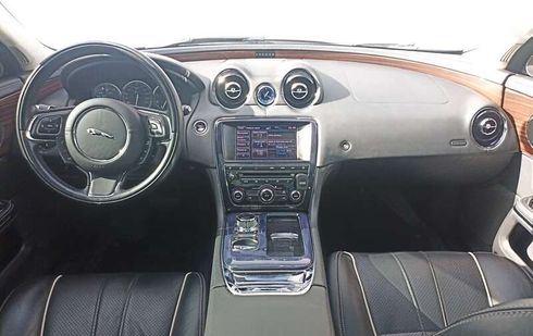 Jaguar XJ 2012 - фото 11
