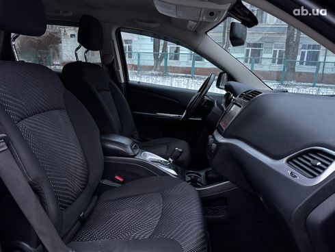 Dodge Journey 2015 черный - фото 35