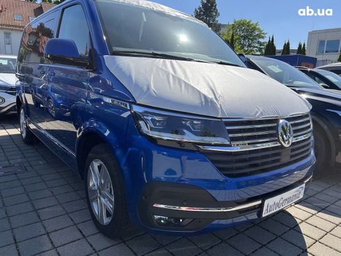 Volkswagen Multivan 2022 - фото 25