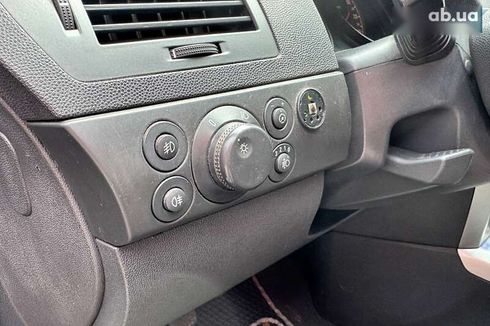 Opel Astra 2010 - фото 20