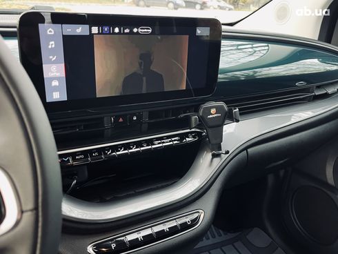 Fiat 500E 2023 зеленый - фото 9