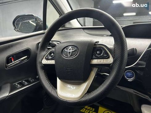 Toyota Prius 2018 - фото 17