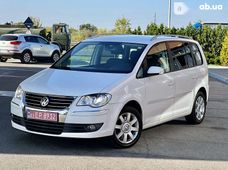 Продаж вживаних Volkswagen Touran в Дніпрі - купити на Автобазарі