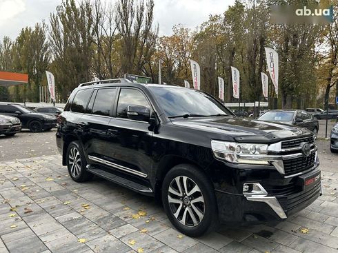 Toyota Land Cruiser 2016 - фото 11