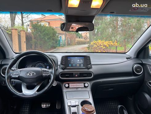 Hyundai Kona Electric 2019 белый - фото 40