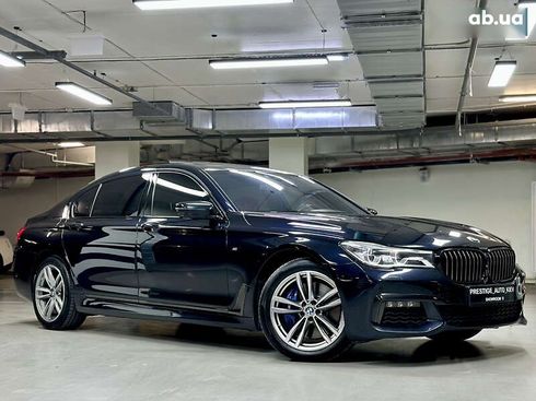 BMW 7 серия 2017 - фото 3