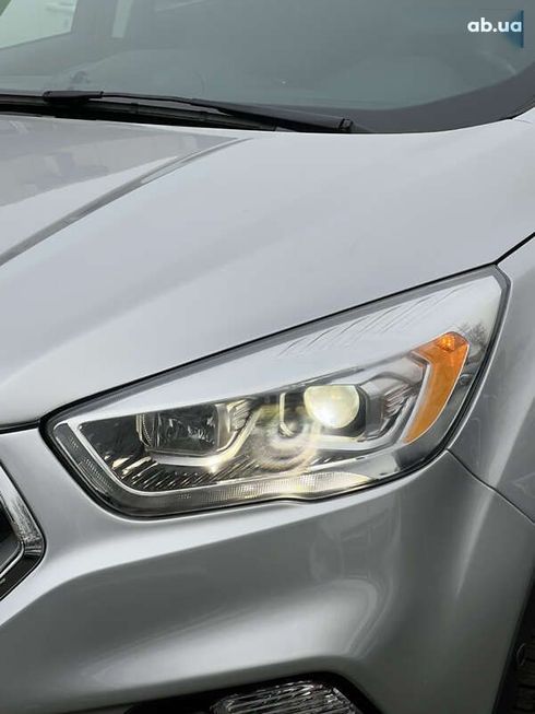 Ford Escape 2019 - фото 7