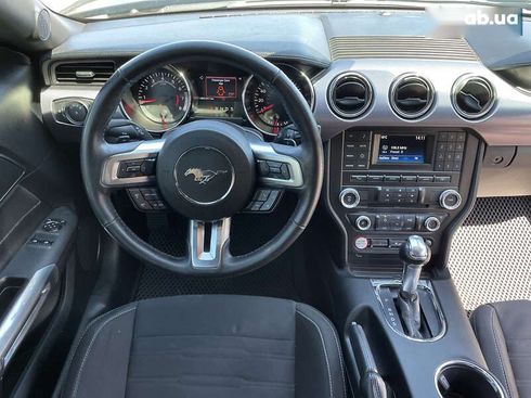 Ford Mustang 2017 - фото 16