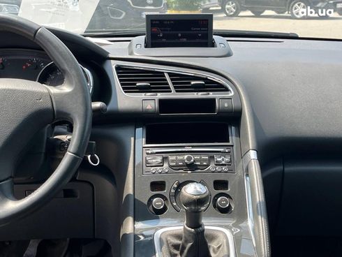 Peugeot 3008 2009 серый - фото 101