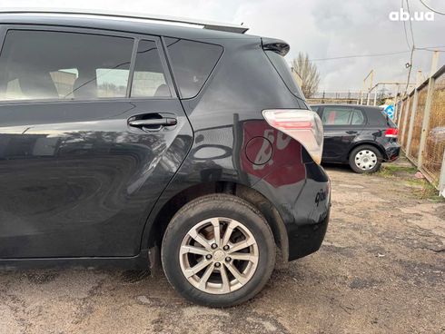 Toyota Verso 2012 черный - фото 3
