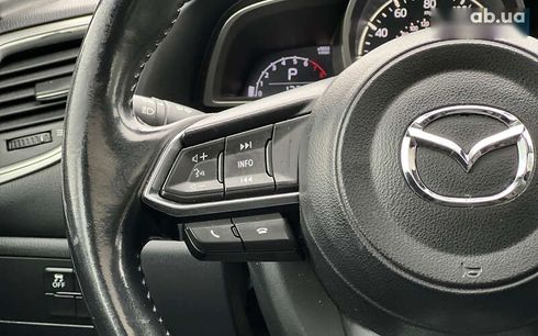 Mazda 3 2018 - фото 12