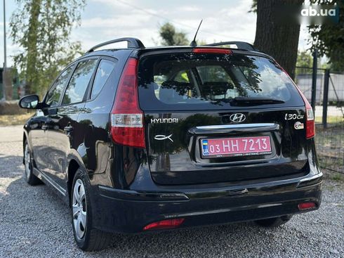 Hyundai i30 2011 - фото 18