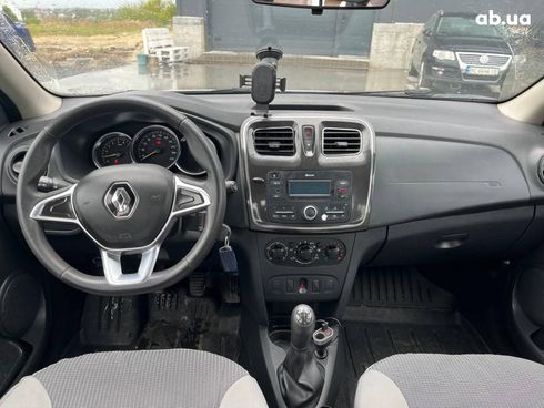 Renault Logan 2018 белый - фото 17