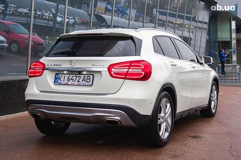 Mercedes-Benz GLA-Класс 2015 - фото 2