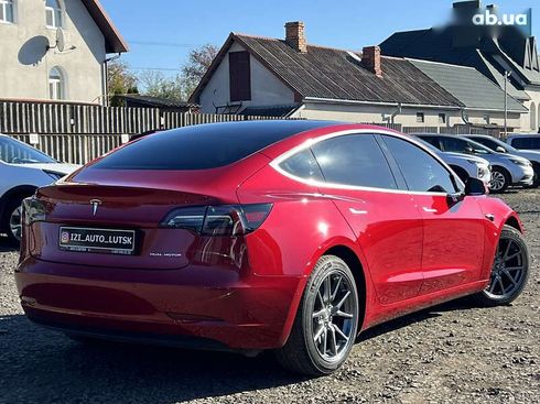 Tesla Model 3 2020 - фото 8