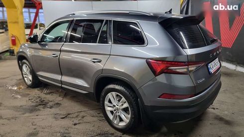 Skoda Kodiaq 2022 - фото 4