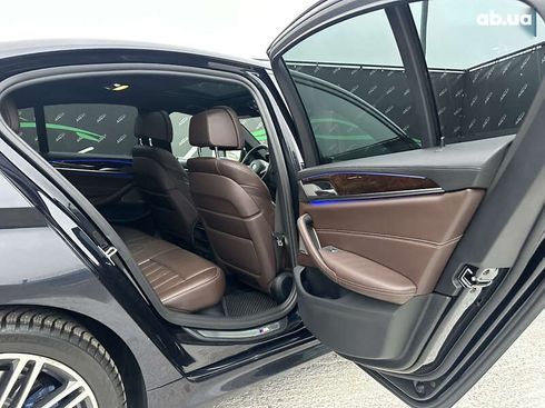 BMW 5 серия 2018 - фото 28