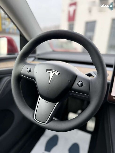 Tesla Model Y 2024 - фото 28