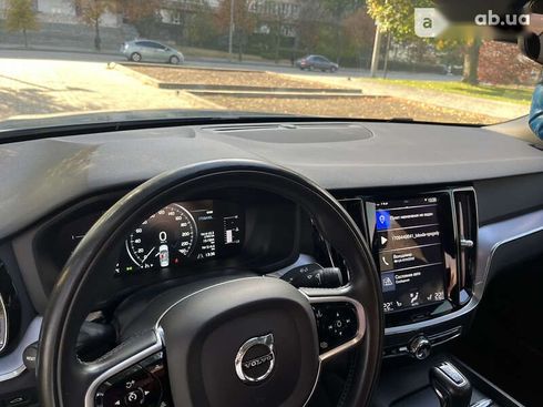 Volvo S60 2019 - фото 29