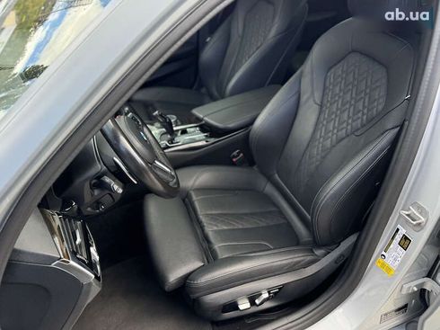 BMW 5 серия 2020 - фото 12