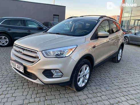 Ford Escape 2018 - фото 3