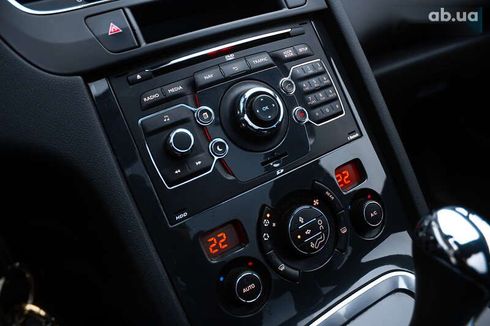 Peugeot 5008 2012 - фото 25