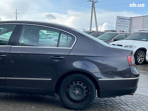Volkswagen passat b6 2005 коричневый - фото 10
