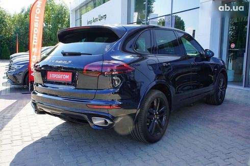 Porsche Cayenne 2015 - фото 5