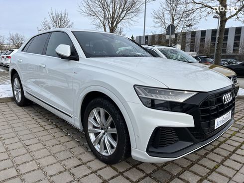 Audi Q8 2021 - фото 13