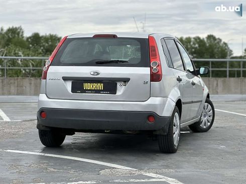 Ford Fiesta 2007 - фото 10
