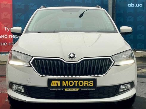 Skoda Fabia 2021 - фото 6