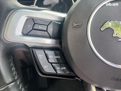 Ford Mustang 2019 красный - фото 17