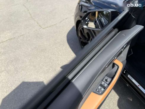 Audi RS Q8 2021 - фото 24