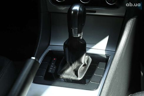 Volkswagen Passat 2012 - фото 27