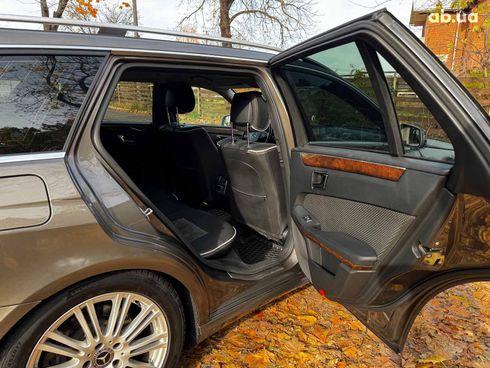 Mercedes-Benz E-Класс 2011 серый - фото 86