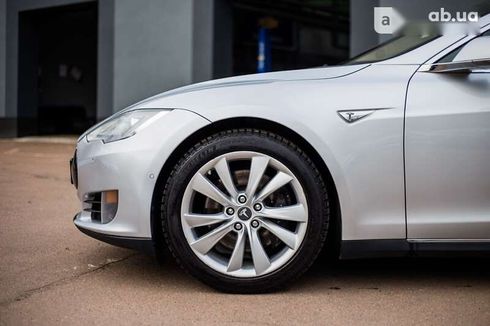 Tesla Model S 2015 - фото 4