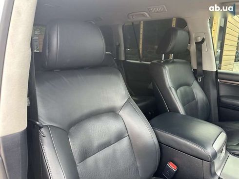 Toyota Land Cruiser 2017 - фото 30