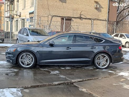 Audi A5 2019 серый - фото 4