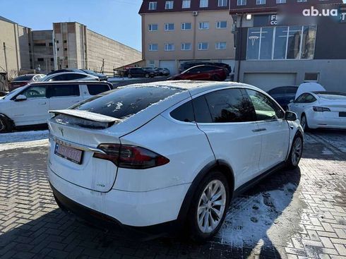 Tesla Model X 2018 - фото 2