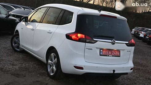Opel Zafira 2014 - фото 21