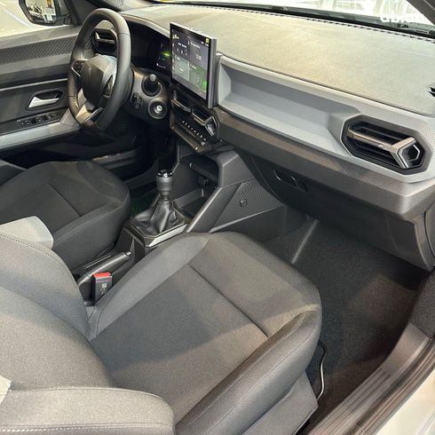 Renault Duster 2025 белый - фото 7