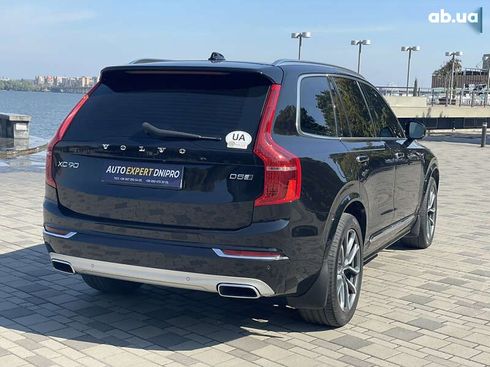 Volvo XC90 2016 - фото 6