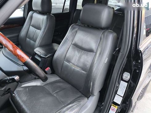 Toyota Land Cruiser Prado 2007 - фото 10