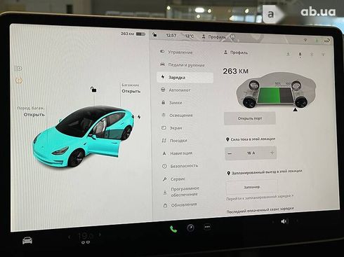 Tesla Model 3 2022 - фото 27