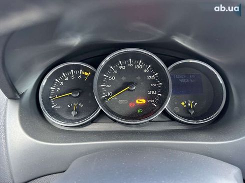 Renault Fluence 2011 - фото 23