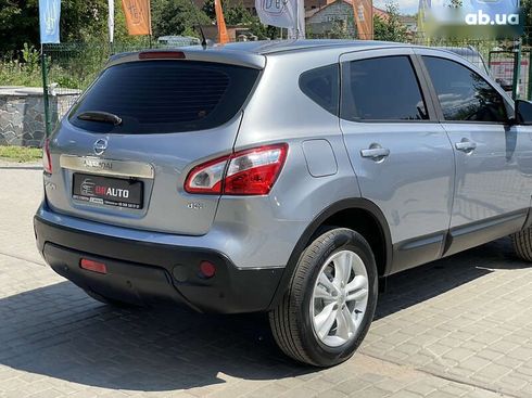 Nissan Qashqai 2011 - фото 16